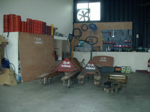 短牙型拖板車,短牙型托板車,短牙型油壓車,短牙型油壓板車-1-